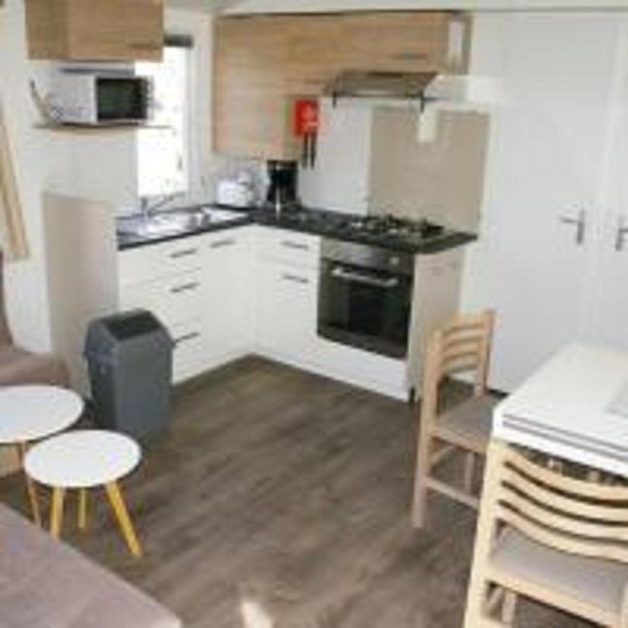 Mhvacances Louent Plusieurs Mobilhomes Dans Camping 4 Etoiles A 200M De La Plage Et Cure Thermale カネ エクステリア 写真