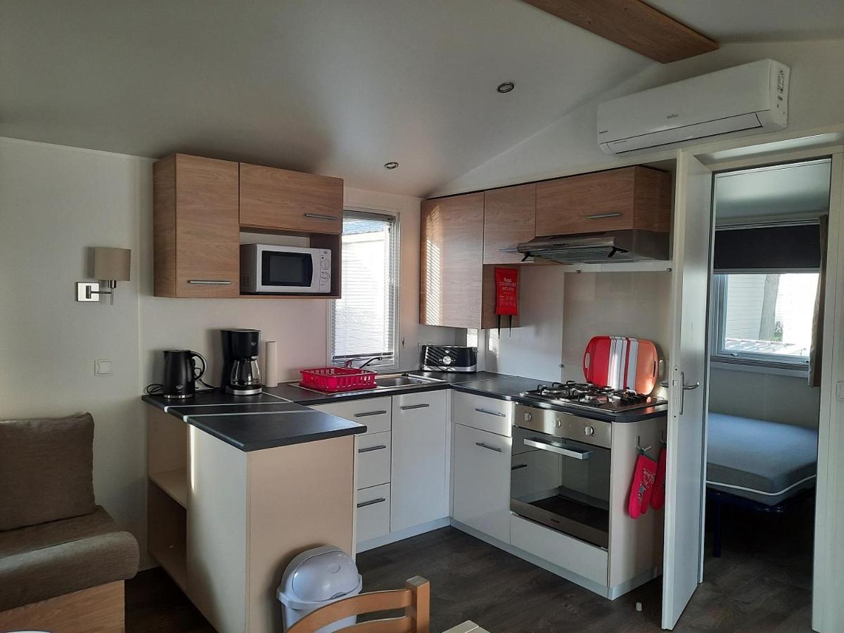 Mhvacances Louent Plusieurs Mobilhomes Dans Camping 4 Etoiles A 200M De La Plage Et Cure Thermale カネ エクステリア 写真